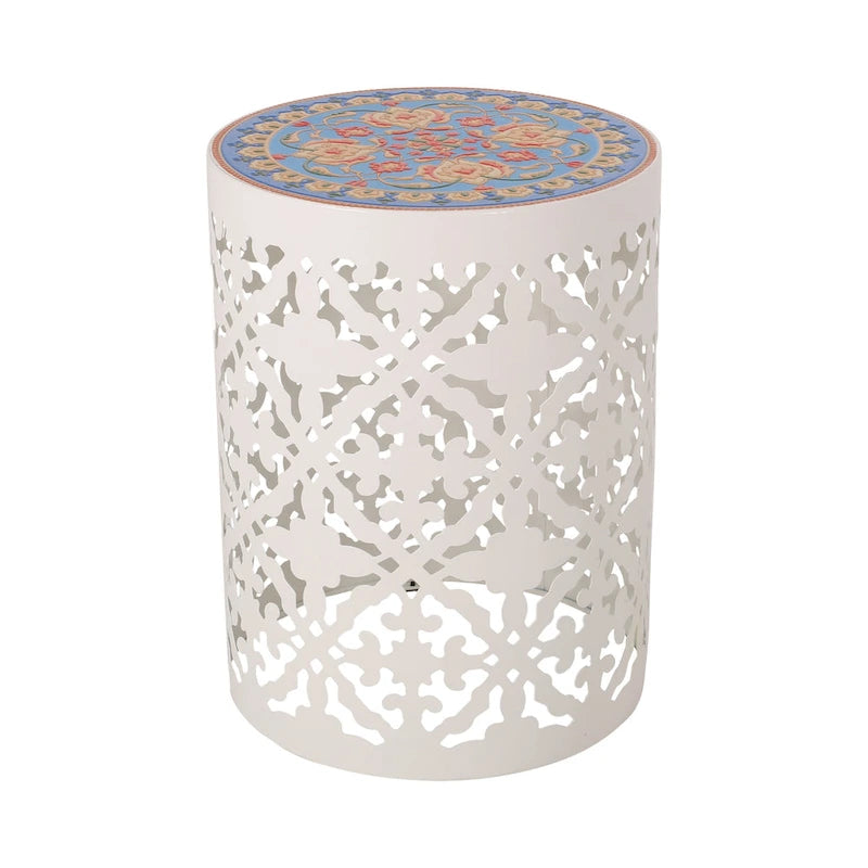 Table d'appoint en métal ajouré et plateau en mosaïque
