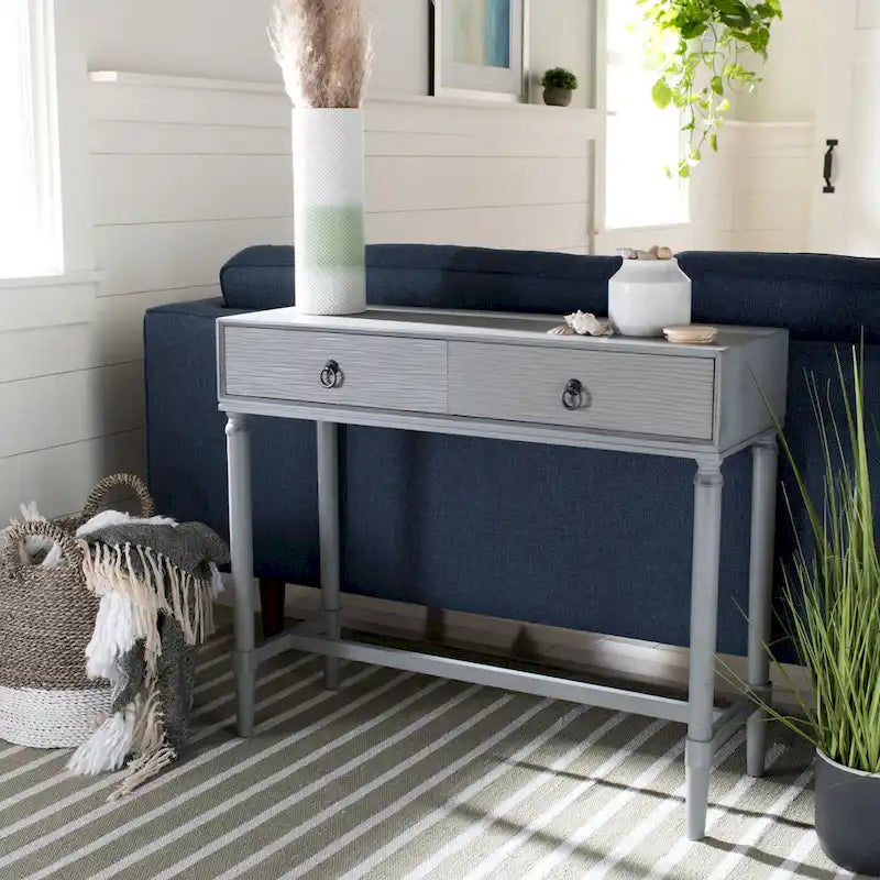 Console de style campagnard français avec 2 tiroirs et détails sculptés