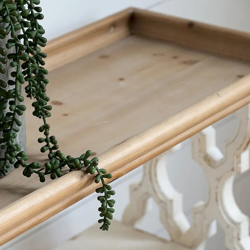 Console en bois vieilli avec étagère à trois niveaux et plateau de service – Blanc antique